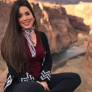 Meet your Posher, Caroline